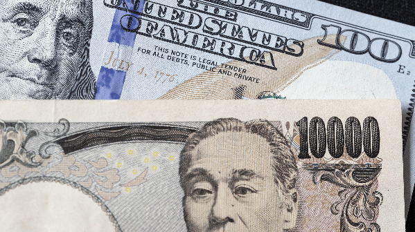 Yen continues descent, markets calm before U.S. inflation figures