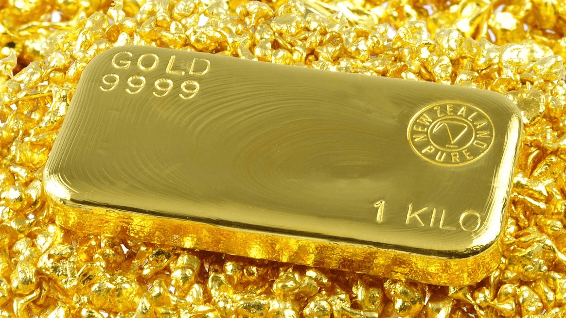 gold-recovers-from-one-month-low-on-short